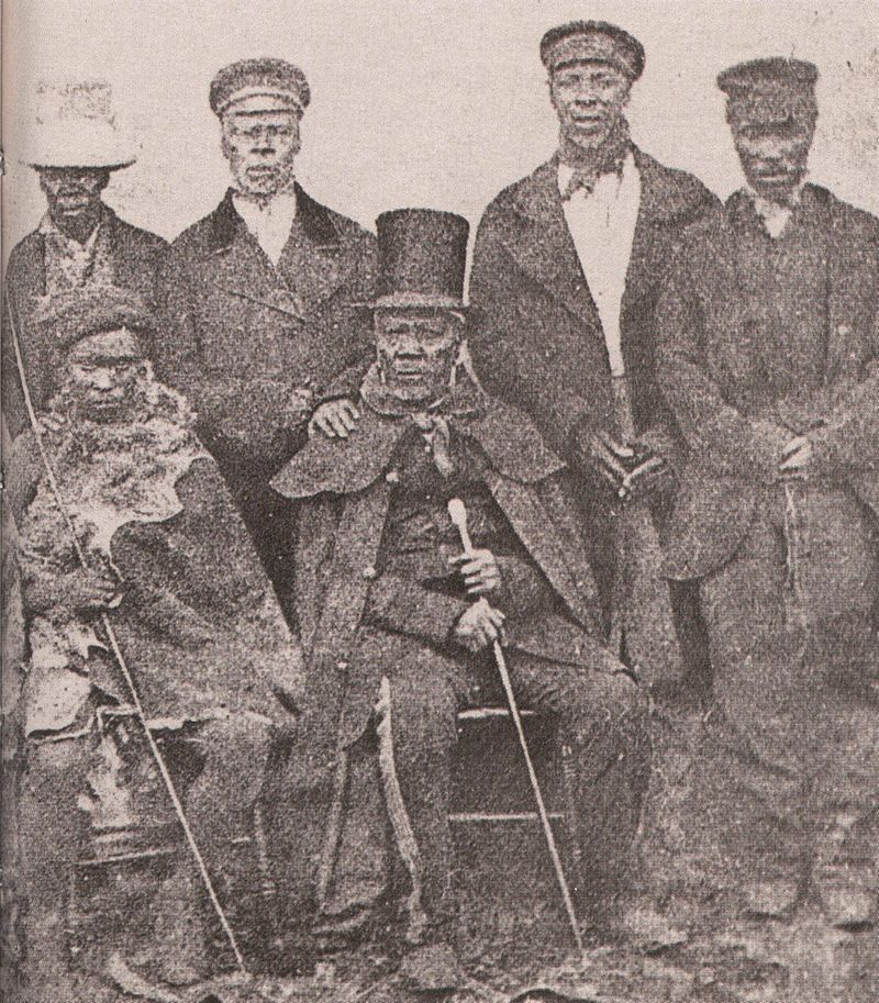 O Rei Moshoeshoe II com os seus ministros.